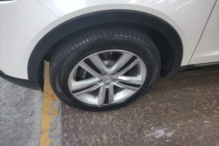 Used Zotye T700 2017 1.8T Dual-Clutch Luxury Model