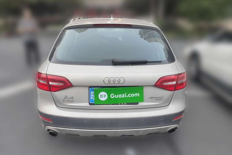 Used Audi A4 2014 40 TFSI allroad quattro plus version
