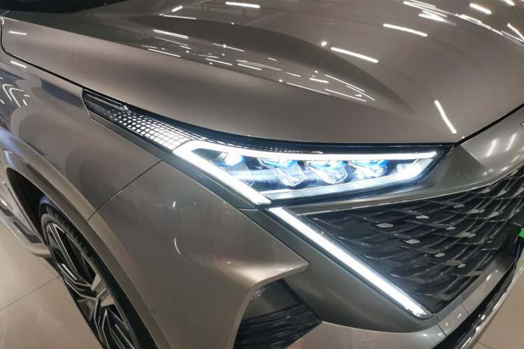 Used Roewe RX9 2023 2.0T Four-Wheel Drive Luxury Edition