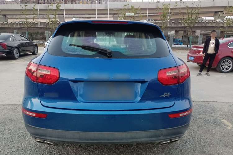 Used Zotye SR9 2017 2.0T Manual "Ultimate Light" Edition