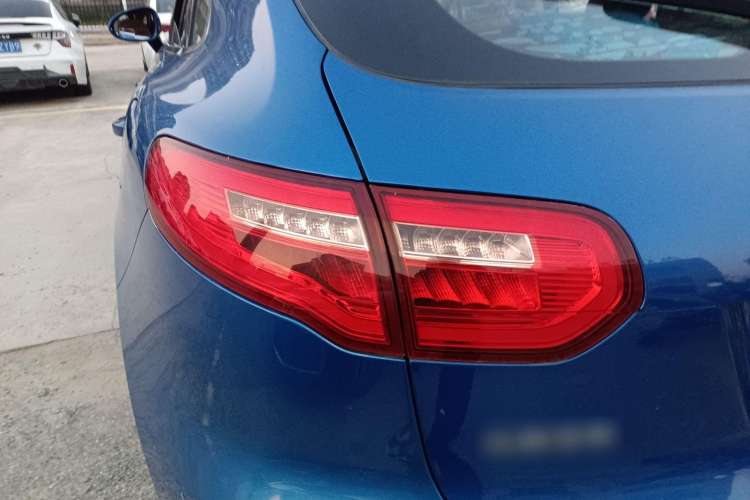 Used Zotye SR9 2017 2.0T Manual "Ultimate Light" Edition