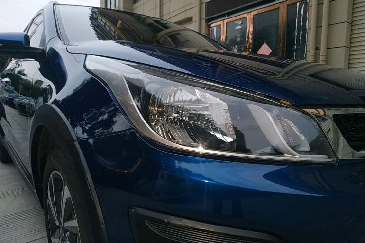 Used Kia KX Cross 2017 1.4L AT GLS