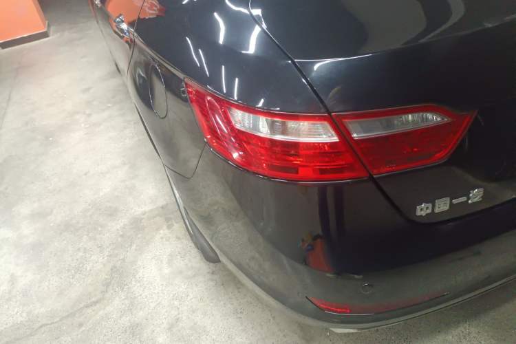 Used Bestune B70 2016 2.0L manual luxury edition
