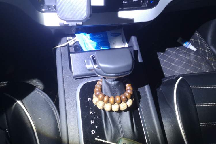 Used Cowin Xuanjie 2021 1.5L CVT Enjoyment Edition Gear Lever