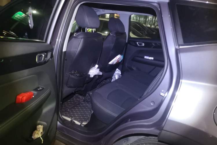 Used Cowin Xuanjie 2021 1.5L CVT Enjoyment Edition Left Rear Seat