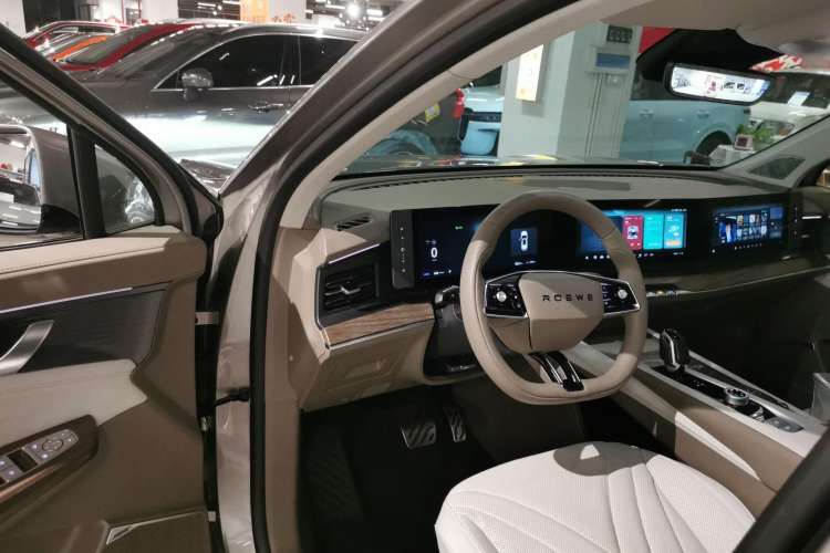 Used Roewe RX9 2023 2.0T Four-Wheel Drive Luxury Edition