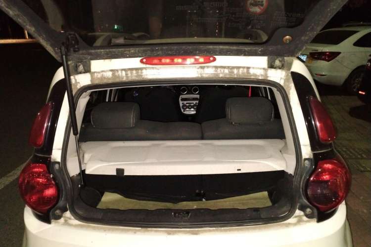 Used CHANGAN Benni mini 2012 1.0L Manual Fashion Edition China IV Standard
