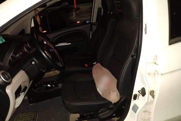 Used CHANGAN Benni mini 2012 1.0L Manual Fashion Edition China IV Standard
