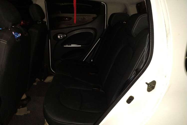 Used CHANGAN Benni mini 2012 1.0L Manual Fashion Edition China IV Standard
