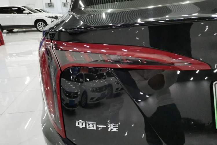 Used Hongqi E-QM5 2021 Charging Version Flagship Edition
