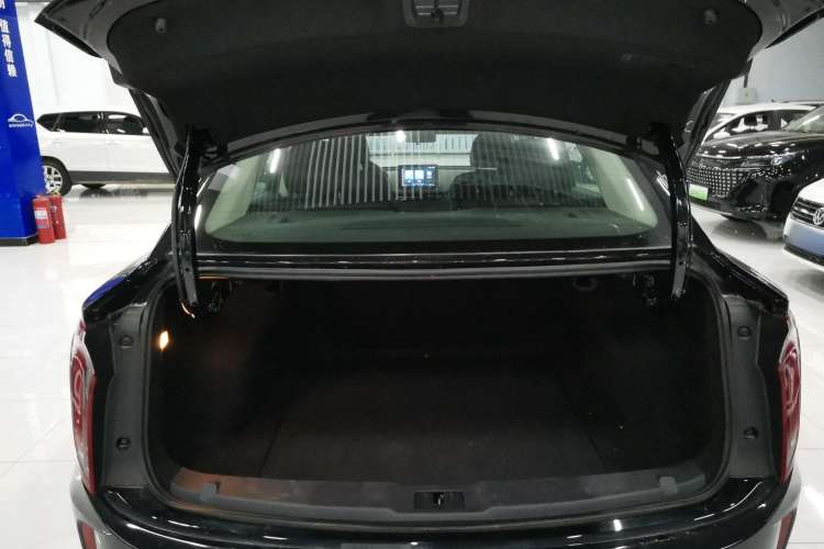 Used Hongqi E-QM5 2021 Charging Version Flagship Edition
