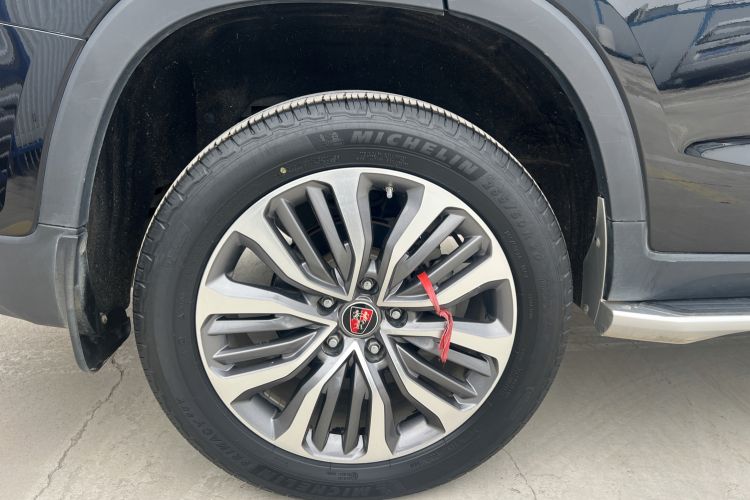 Used Roewe RX8 2018 30T Smart Connectivity All-Wheel Drive Supreme Edition
