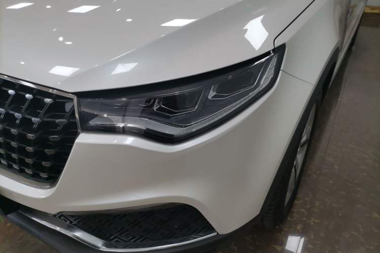 Used Zotye T700 2017 1.8T Dual-Clutch Luxury Model