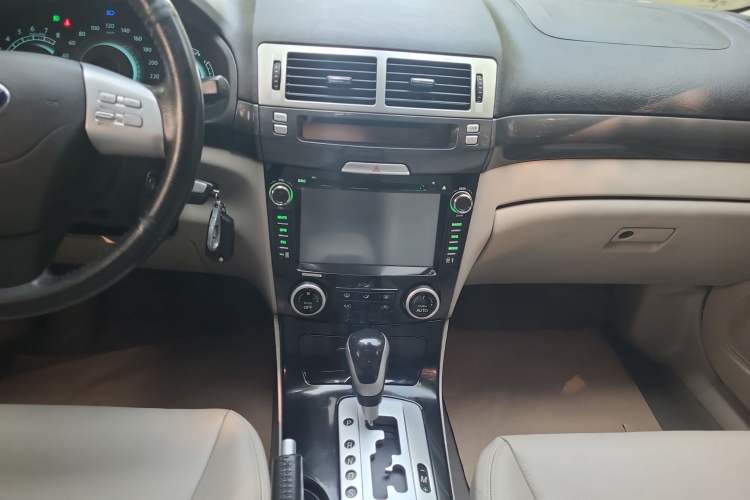 Used Bestune B70 2012 1.8L automatic luxury edition
