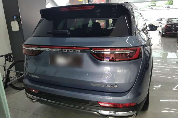 Used JETOUR X90 2022 Zilong 2.0T DCT Wushen Edition 7-Seater
