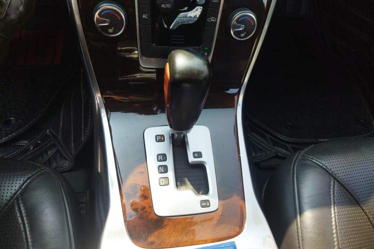 Used Volvo S80L 2012 2.0T T5 Luxury Edition

