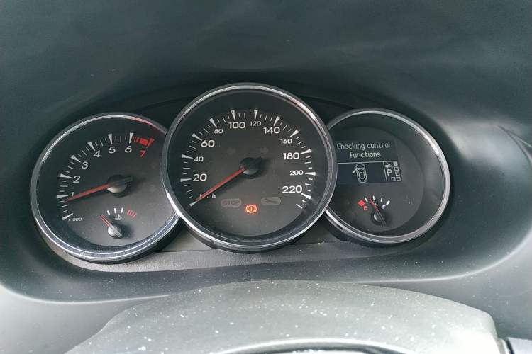 Used Renault Fluence 2011 2.0L Fashion Edition