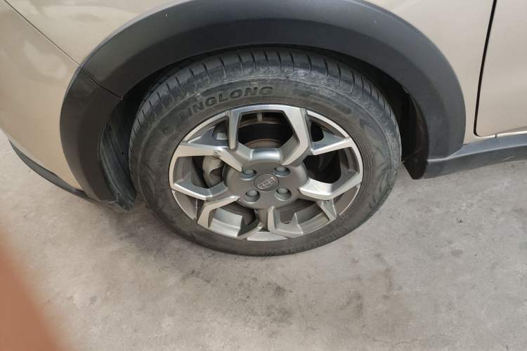 Used Geely Auto Vision X1 2017 1.3L Automatic Player Edition
