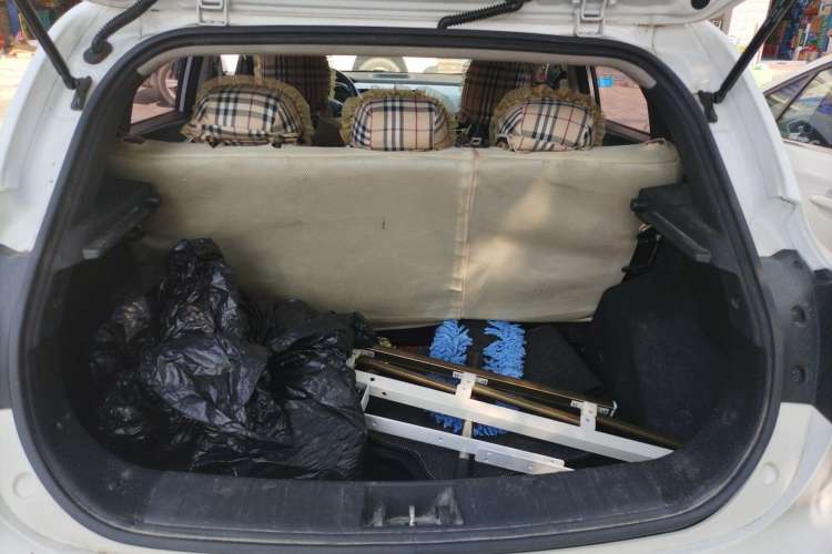 Used JAC Refine S2 2015 1.5L CVT Luxury Smart Version
