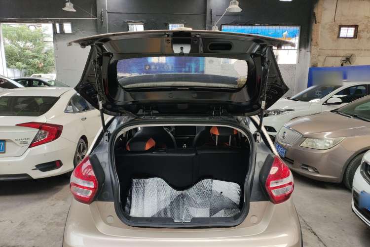 Used Geely Auto Vision X1 2017 1.3L Automatic Player Edition
