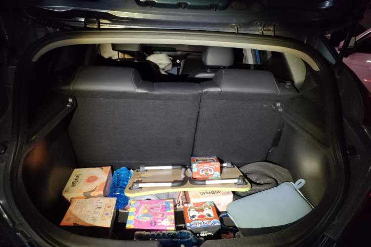 Used Hyundai Verna Ray 2014 1.4L Automatic GLX
