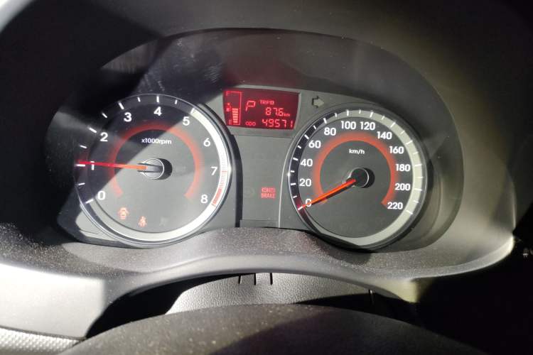 Used Hyundai Verna Ray 2014 1.4L Automatic GLX
