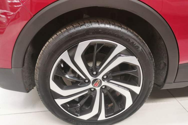 Used Hongqi E-HS3 2019 Zhilian Qiling 4x4 Edition
