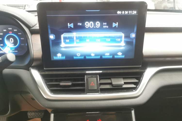 Used Hongqi E-HS3 2019 Zhilian Qiling 4x4 Edition
