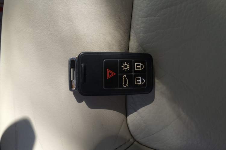 Used Volvo S80L 2012 2.0T T5 Luxury Edition
