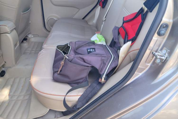 Used BAIC Off-Road E Series 2013 Hatchback 1.5L Automatic Lotte Edition