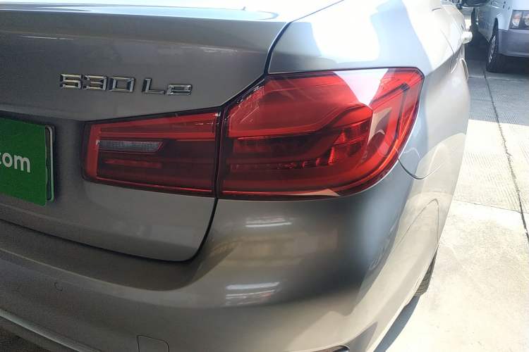 Used BMW 5 Series New Energy 2019 530Le Luxury Package Right Rear Taillight