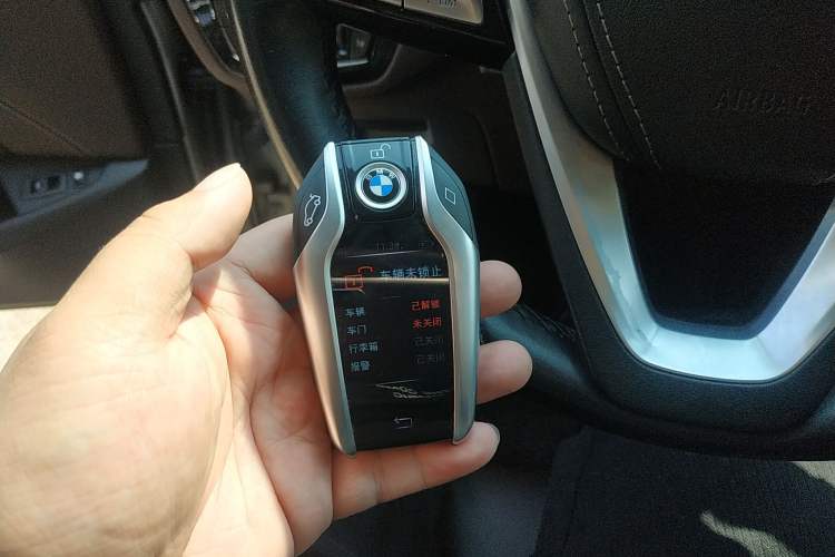 Used BMW 5 Series New Energy 2019 530Le Luxury Package Vehicle Key