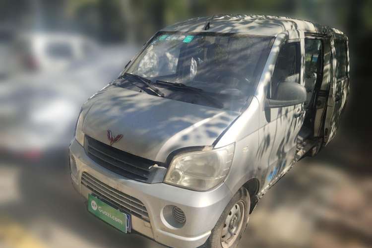 Used Wuling Zhiguang 2010 1.0L New Version Practical Short-Body L2Y