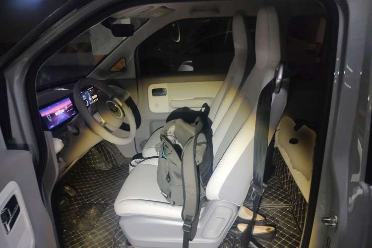 Used Wuling Air ev 2023 - Four Seats - Advanced Edition
