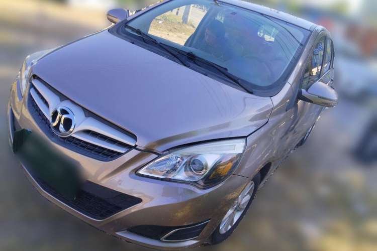 Used BAIC Off-Road E Series 2013 Hatchback 1.5L Automatic Lotte Edition