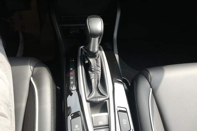 Used Honda Crider 2022 180 Turbo CVT Flagship Edition
