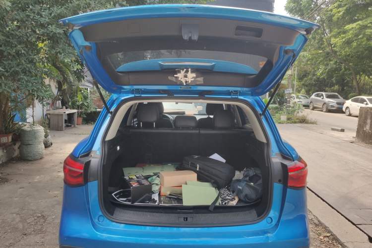 Used MG HS 2019 20T Automatic Two-Wheel Drive Luxury Edition China VI Standard