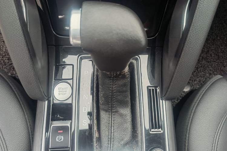 Used BORGWARD BX7 2016 28T Four-Wheel Drive Flagship Version 5 Seats
