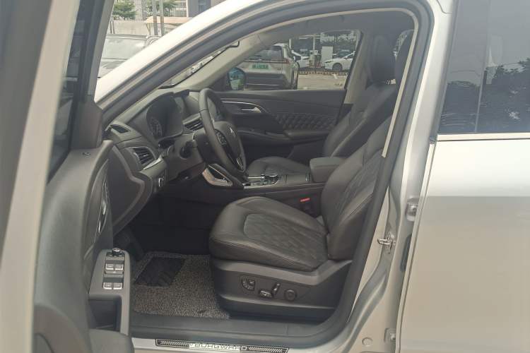 Used BORGWARD BX7 2016 28T Four-Wheel Drive Flagship Version 5 Seats
