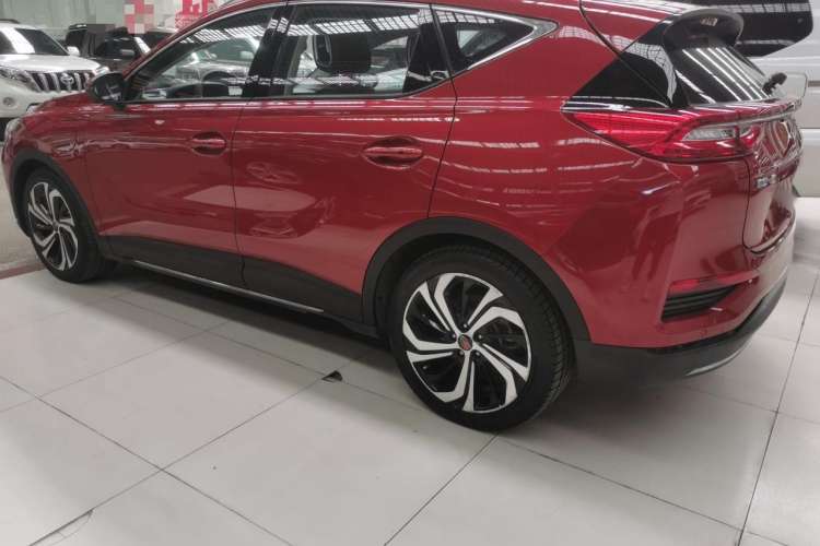 Used Hongqi E-HS3 2019 Zhilian Qiling 4x4 Edition
