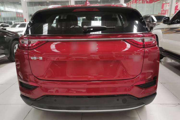 Used Hongqi E-HS3 2019 Zhilian Qiling 4x4 Edition
