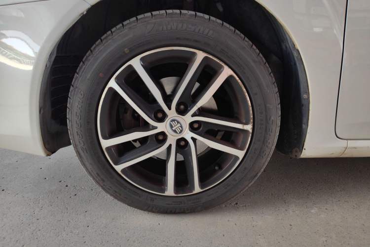 Used Bestune B50 2013 1.6L manual Comfort trim level
