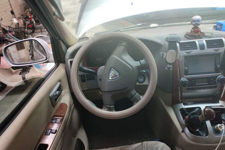 Used Foton MP-X E 2014 2.0L Wealth Express Comfort Edition Basic Configuration Short Wheelbase with 4G63 Engine
