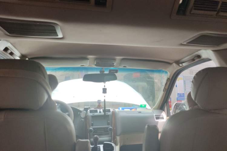 Used Foton MP-X E 2014 2.0L Wealth Express Comfort Edition Basic Configuration Short Wheelbase with 4G63 Engine

