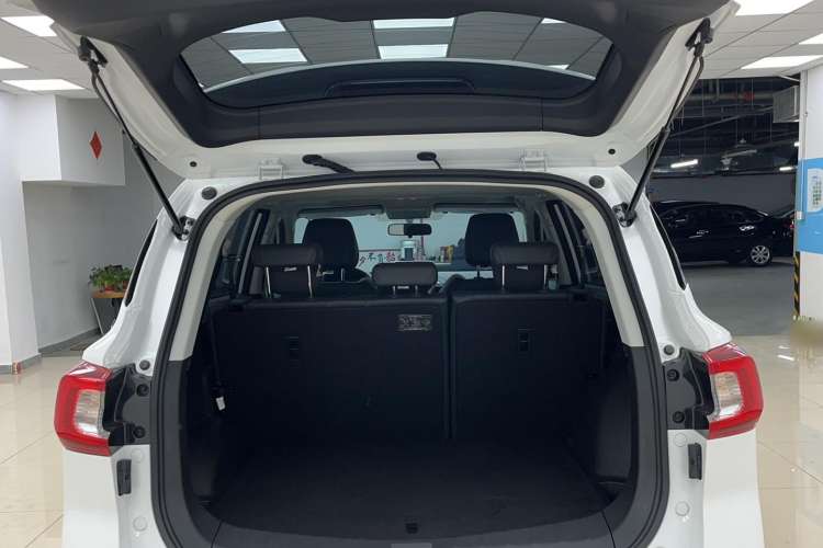 Used FORTHING T5 2021 1.5T Automatic Comfort Version
