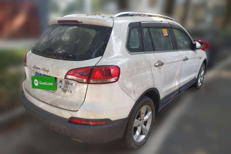 Used Zotye Domy X5 2015 1.5T Manual Luxury Version China IV Standard

