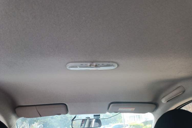 Used Nissan Sunny 2011 1.5XE CVT Comfort Edition Headliner