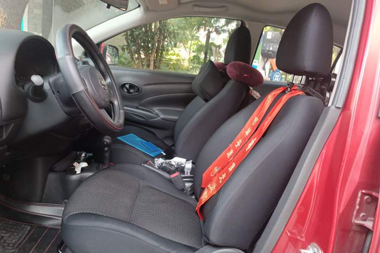 Used Nissan Sunny 2011 1.5XE CVT Comfort Edition Left Front Seat