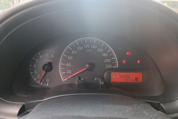 Used Nissan Sunny 2011 1.5XE CVT Comfort Edition Instrument Cluster