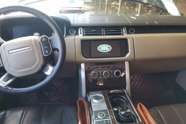 Used Land Rover Range Rover 2014 3.0 TDV6 Vogue
